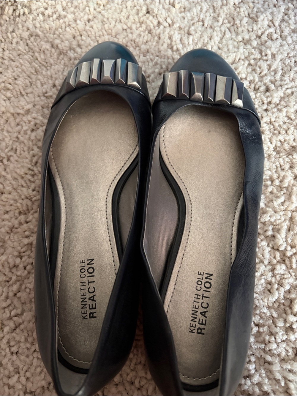 Kenneth Cole Reaction Black Leather Ballet Flats with Geometric Silver Accents